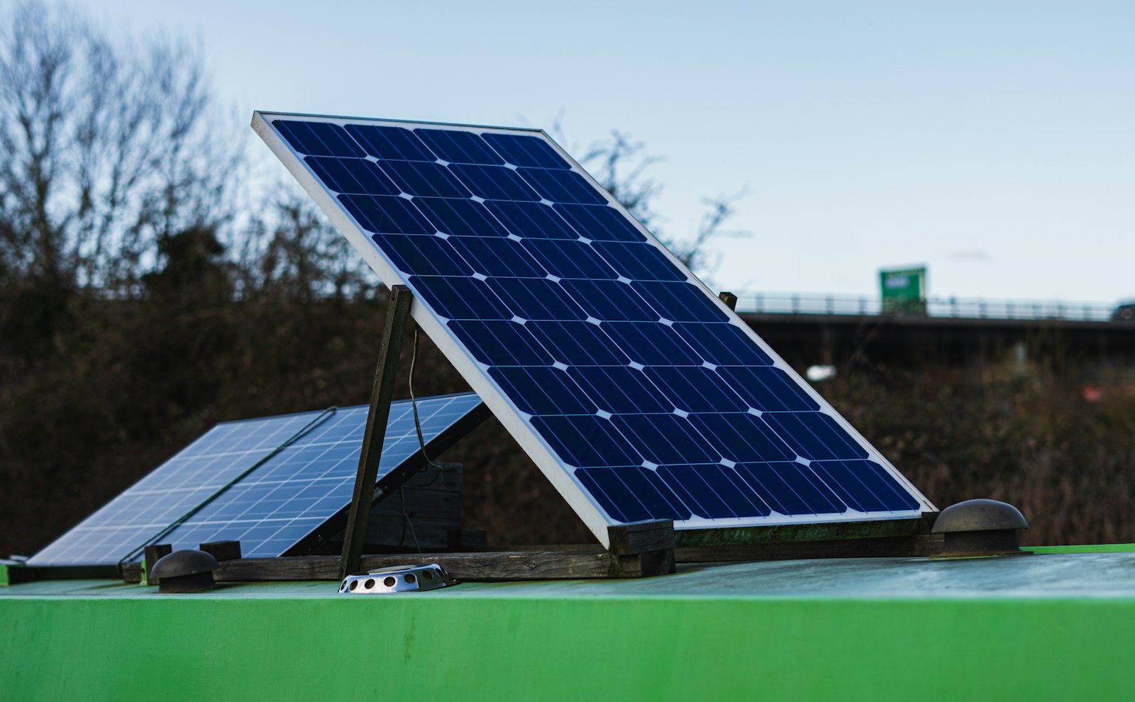 LiFePO4 Power Systems Explained: Calculating Your Daily Off-Grid Battery Needs